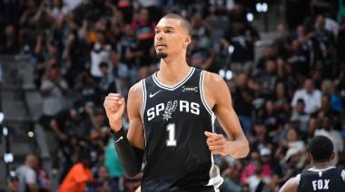 Los Spurs aplastaron al campeón y fuerzan el Juego 7 en las Finales del Oeste