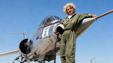 Jackie Cochran, la pionera que abrió el cielo a las mujeres pilotos
