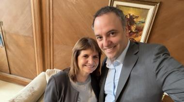 Bullrich apuró a Adorni: el pedido urgente que le hizo en vivo