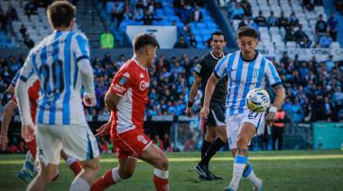 Racing a los playoffs: la Academia clasificó sufriendo y jugará con Estudiantes
