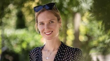 Quién es Claudia Sümeghy, la mujer que desafía a Viktor Orbán