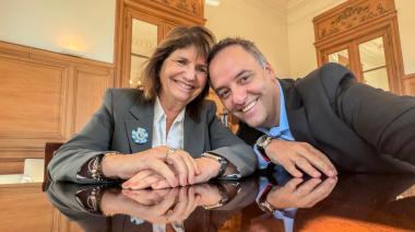 Formulario 1245: un dato de la DDJJ de Bullrich desarmó la estrategia de Adorni
