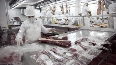 Carne: las exportaciones crecieron 44,5% y generaron divisas por USD 1.400 millones