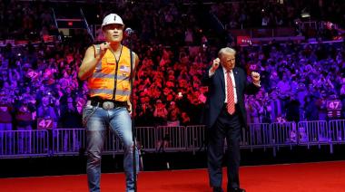 La fórmula de Trump para revivir un hit de los 70: baile viral y millones de reproducciones