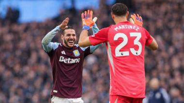 El Dibu y Buendía, campeones de la Europa League con el Aston Villa