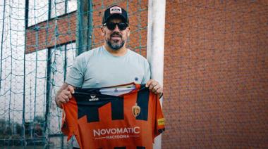 El Ogro Fabbiani fue presentado en Vardar y dirigirá en la Champions League