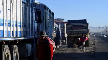 El país del litio que no puede sostener su propio combustible