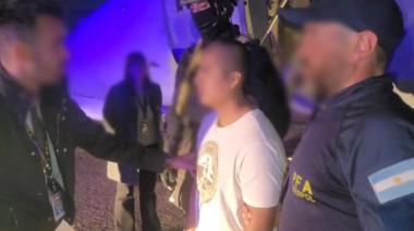 Se negó a declarar “Pequeño J” tras su llegada desde Perú y quedó formalmente imputado