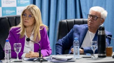 ¿Llegarán a tiempo? La disputa por fondos amenaza el pago de sueldos municipales