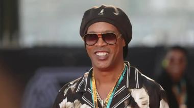 Sonríe el fútbol: Ronaldinho regresa a los 46 años y ficha con el Ravenna de Italia