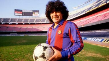 El día que Maradona rompió el mercado: su millonario pase de Boca al Barcelona