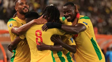Sudáfrica llegó tarde al Mundial y todavía pelea por completar su cuerpo técnico