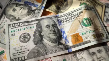El dólar toca su mayor nivel en meses: señales para el ahorro y la cobertura