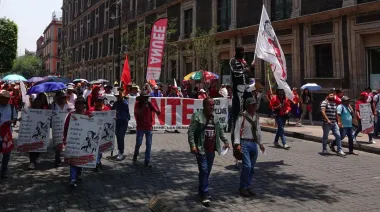 México, la CNTE y el espejo de Machu Picchu: el riesgo regional que impacta en Argentina.