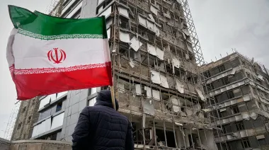 Estados Unidos debate la guerra con Irán sin resignar el liderazgo global