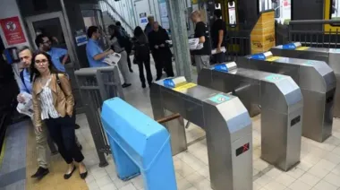 Subte: los metrodelegados liberarán molinetes en la línea B por un conflicto salarial con Emova