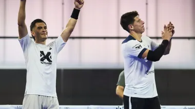 Pádel: los argentinos Arce‑Tello sorprenden en Valencia y ya están en cuartos de final