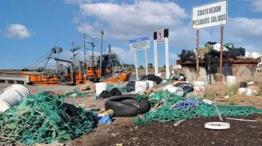 La estrategia que empezó a ordenar el plástico en las costas patagónicas de Chubut