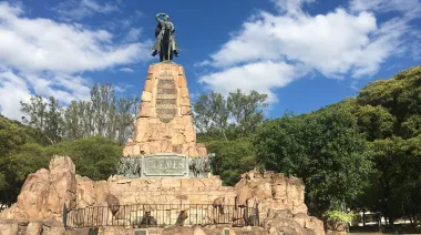 Salta honra a Güemes con una ceremonia que reúne tradición, fe y orgullo