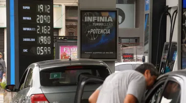 "Debería buscar un nivel inferior": qué anticipan las estaciones de servicio sobre la nafta