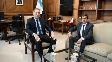 Santilli acelera acuerdos con Jujuy para destrabar la agenda de reformas