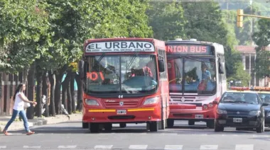 Menos colectivos y menos frecuencias: qué cambia desde la próxima semana en el interior