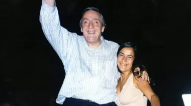 "Maduren muchachos" y "ridícula": feroz cruce entre Moisés y La Cámpora por CFK