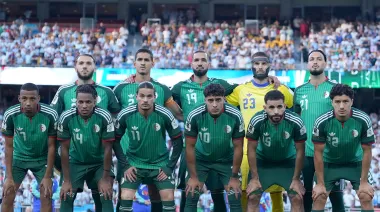 Argelia se quejó ante la FIFA: las jugadas que involucran a Messi y Mac Allister