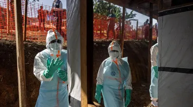 El ébola se expande en campamentos del Congo y ya deja decenas de muertos