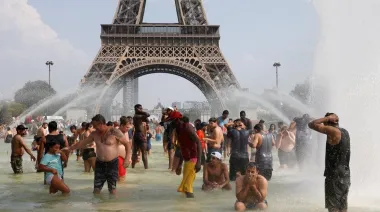 Francia en alerta: 40 muertos y récord de 44 grados por la ola de calor