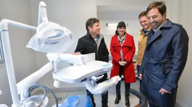 Kicillof reflota su plan para producir vacunas y medicamentos con sello bonaerense
