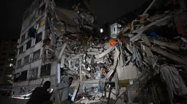 Venezuela bajo emergencia: suben los muertos y buscan a miles de desaparecidos tras los terremotos