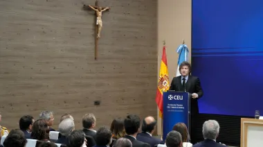 Milei en Madrid: el ensayo de 140 hojas que le cambió la vida y la silla eléctrica