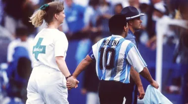 El Mundial que le cortó las piernas a Diego