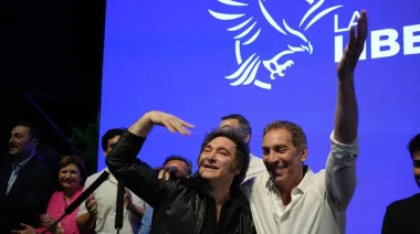 Santilli, el piloto de tormentas de Milei: del caso Espert al caso Adorni