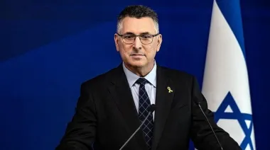 Sa'ar respalda a Netanyahu y abre la puerta a una coalición más estable