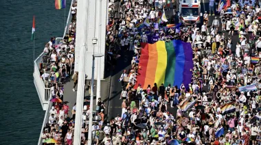 Del desfile prohibido a la celebración: cómo cambió Hungría tras Orbán