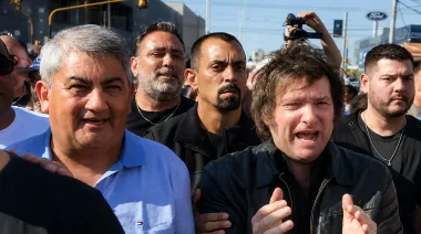 Un diputado libertario celebró la victoria de Paraguay con una insólita imagen de IA