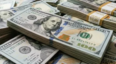 Junio cerró con el dólar arriba de los $1.500 y el BCRA desacelerando compras