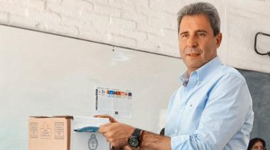 Cómo Uñac quiere transformarse en candidato presidencial desde el interior