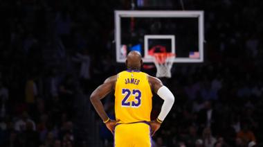 LeBron James deja los Lakers y será agente libre para su temporada 24 en la NBA