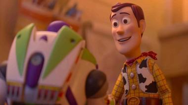 Las salas recuperan público gracias a Toy Story 5 y la industria respira aliviada