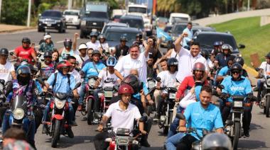 José Rolón y Henry Alviarez lideraron el pleno de Vente Vargas con más de 1.000 personas