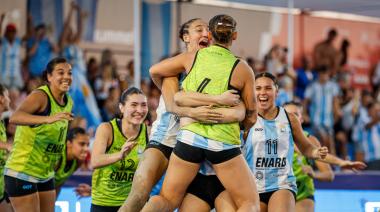 Las Kamikazes vencieron a Dinamarca y son campeonas mundiales de beach handball