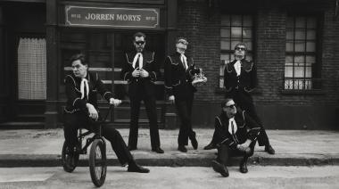 The Hives revive su gira por Argentina en un documental cargado de shows y backstage