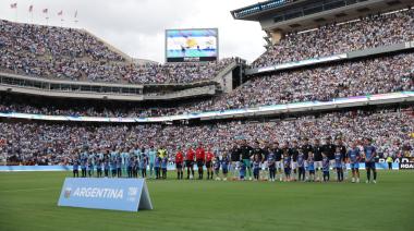 Argentina aprueba el examen ante Honduras con recambio y paso firme en Texas
