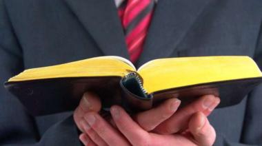 Reabren la causa contra un pastor acusado de abuso y cuestionan el cierre prematuro del expediente
