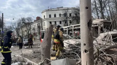 Rusia golpeó Kyiv con drones y misiles: 21 muertos y casi 90 heridos