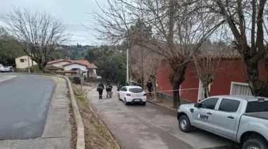 Un perro llevó un cráneo a una casa y semanas después hallaron un cuerpo decapitado a 150 metros