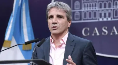 Caputo presentó la hoja de ruta para 2026 y 2027: cómo garantiza los vencimientos